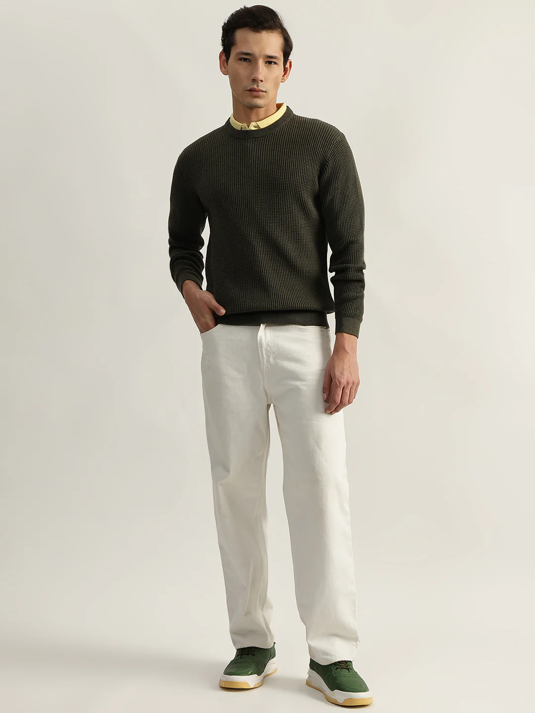 Lindbergh Men Green Solid Round Neck Full Sleeves Pullover Style Sweater - Image 4