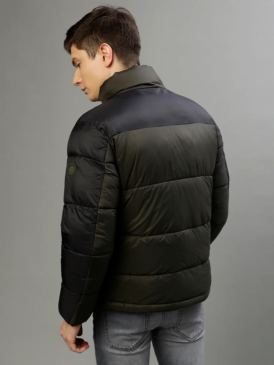 Lindbergh Men Colorblocked Stand Collar Full Sleeves Jacket - Image 4