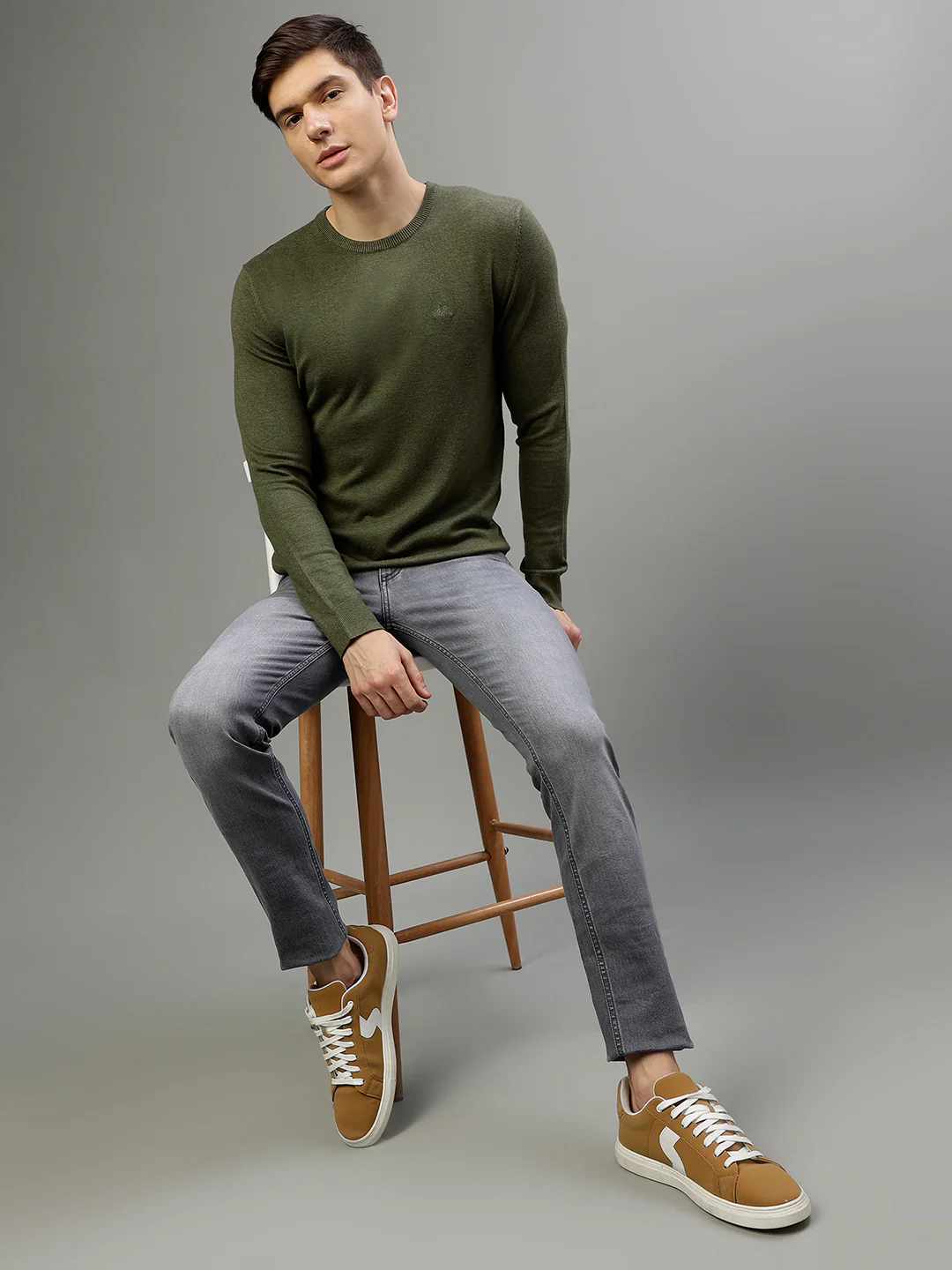 Lindbergh Men Solid Round Neck Full Sleeves Sweater - Image 5