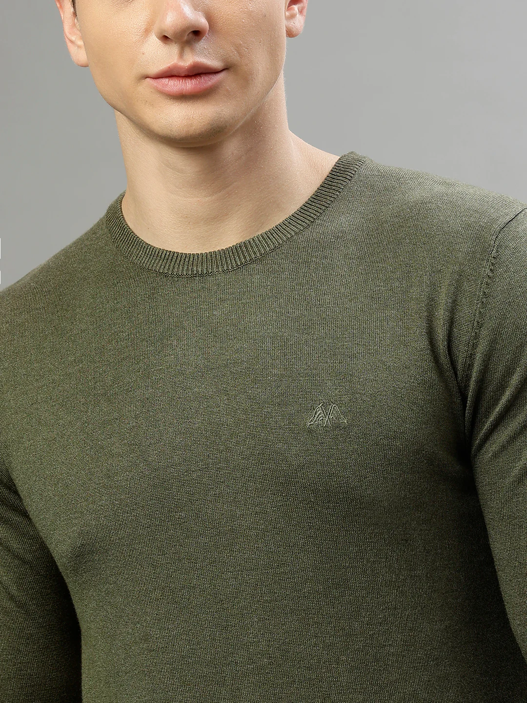 Lindbergh Men Solid Round Neck Full Sleeves Sweater - Image 7