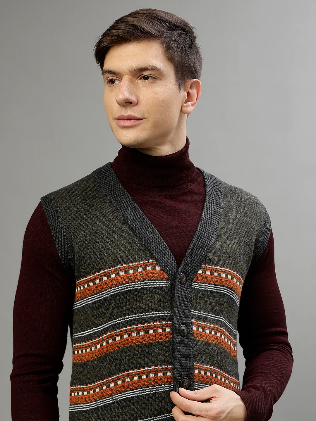 Lindbergh Men Printed V Neck Sleeveless Sweater - Image 6