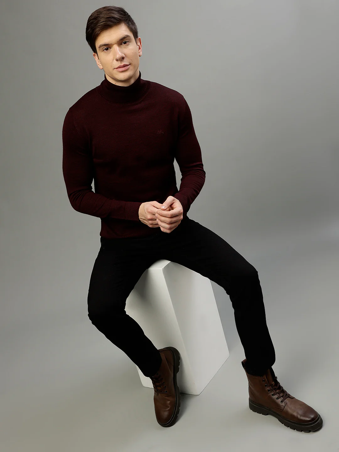 Lindbergh Men Solid Turtle Neck Full Sleeves Sweater - Image 5