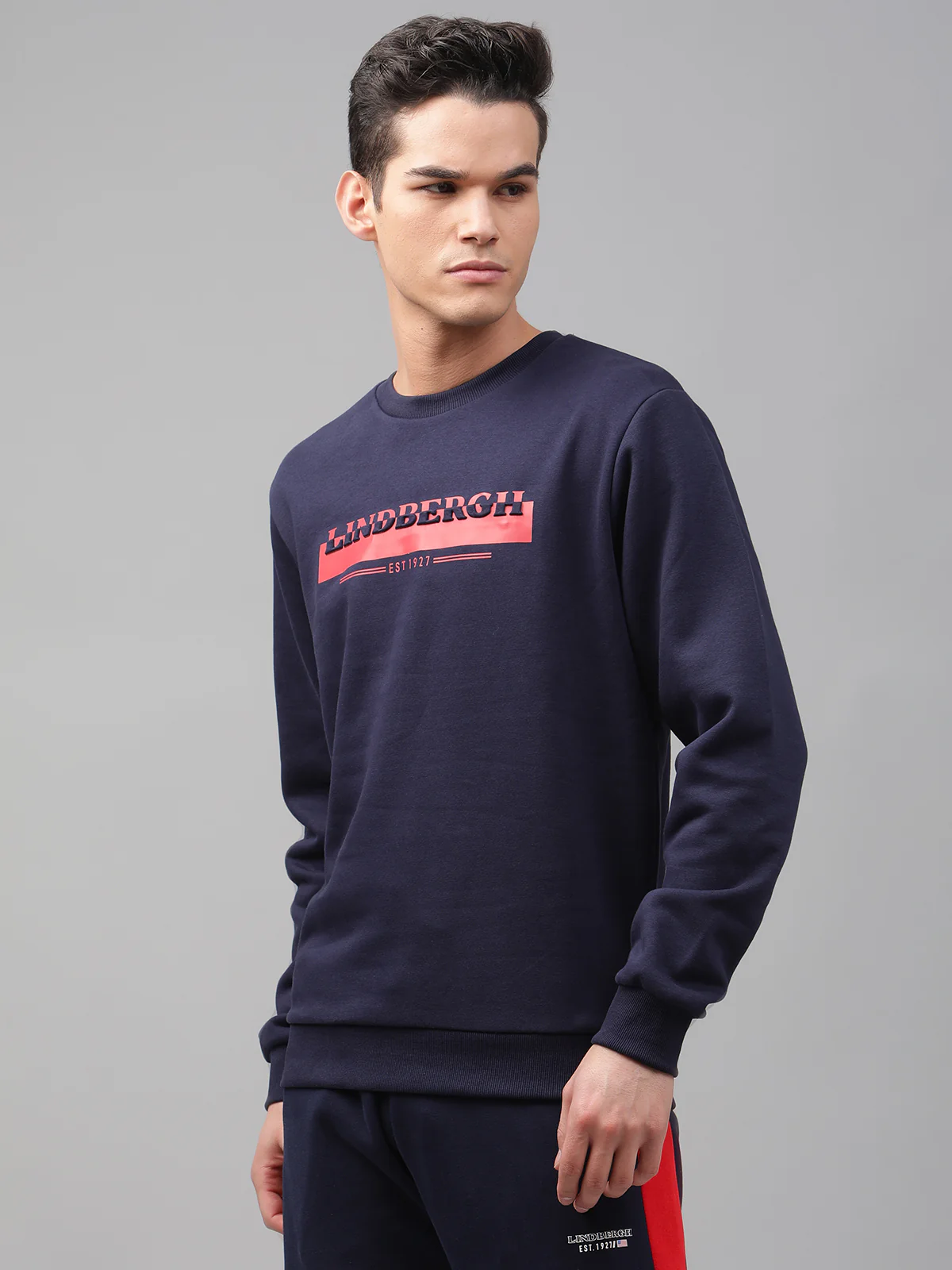 Lindbergh Men Navy Blue Solid Round Neck Full Sleeves Sweatshirt - Image 3