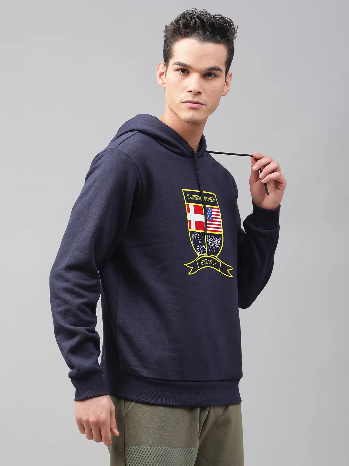 Lindbergh Men Blue Solid Round Neck Sweatshirt - Image 4