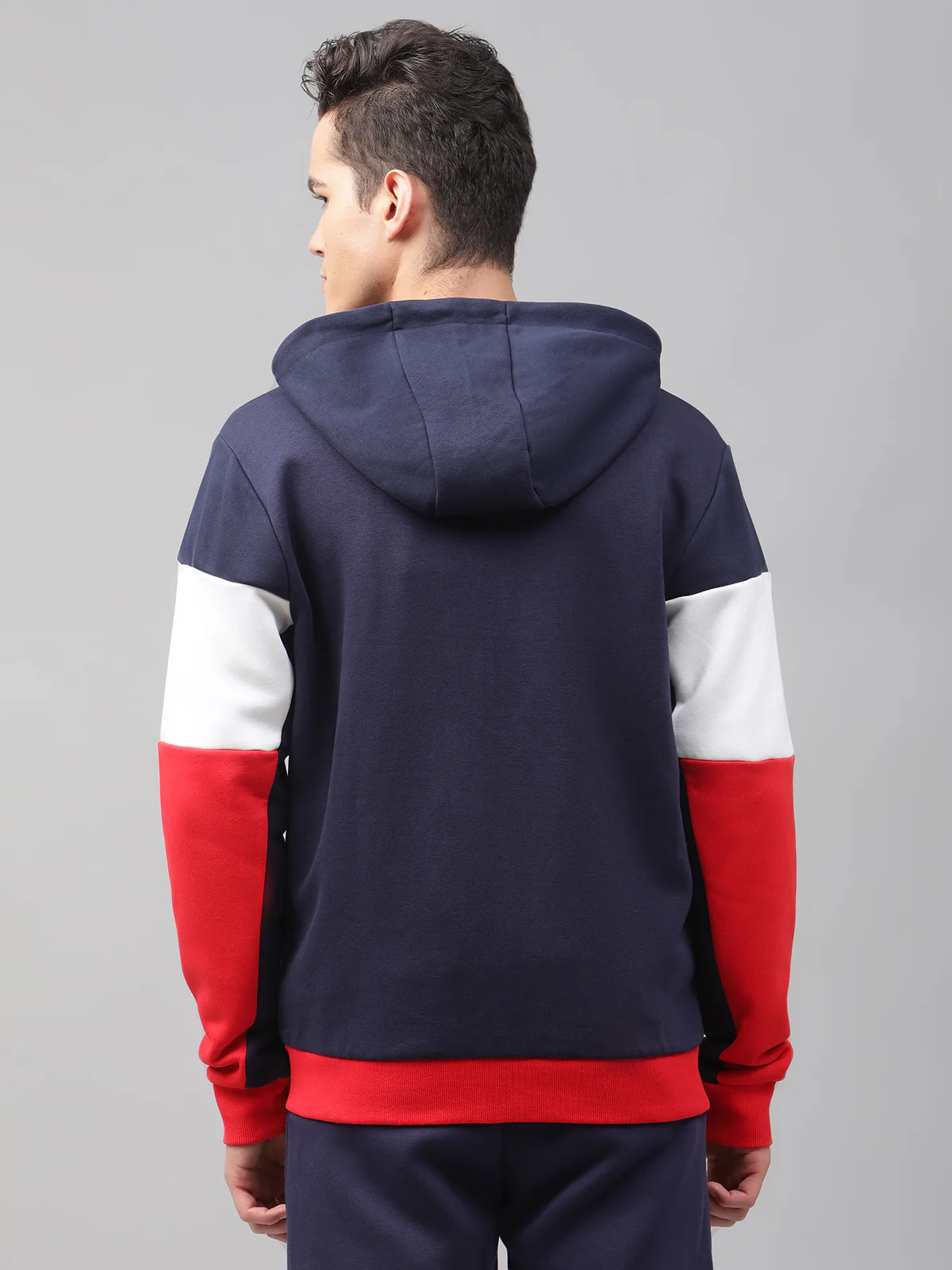 Lindbergh Men Blue Solid Round Neck Sweatshirt - Image 2