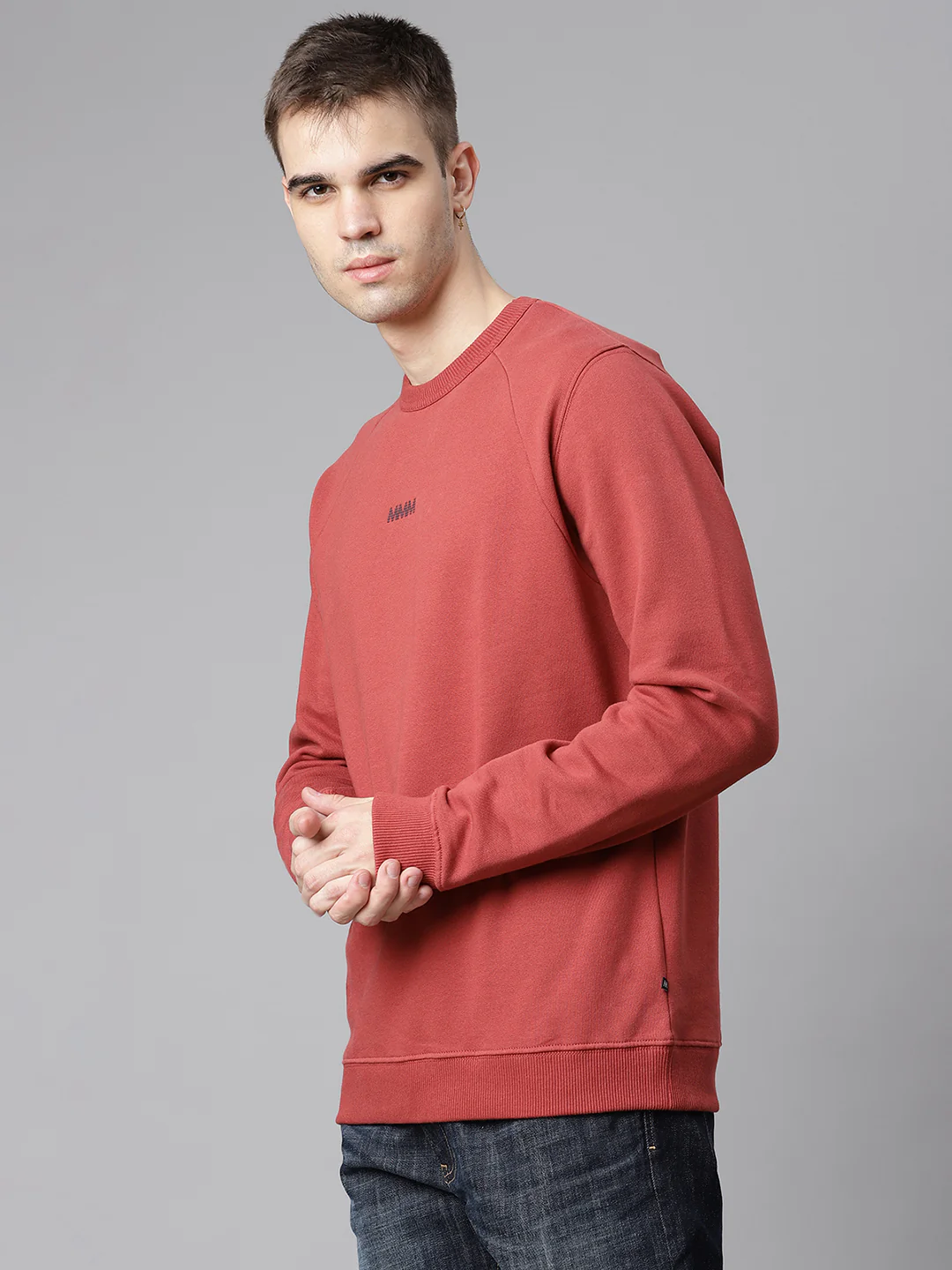 Matinique Men Red Solid Round Neck Sweatshirt - Image 3