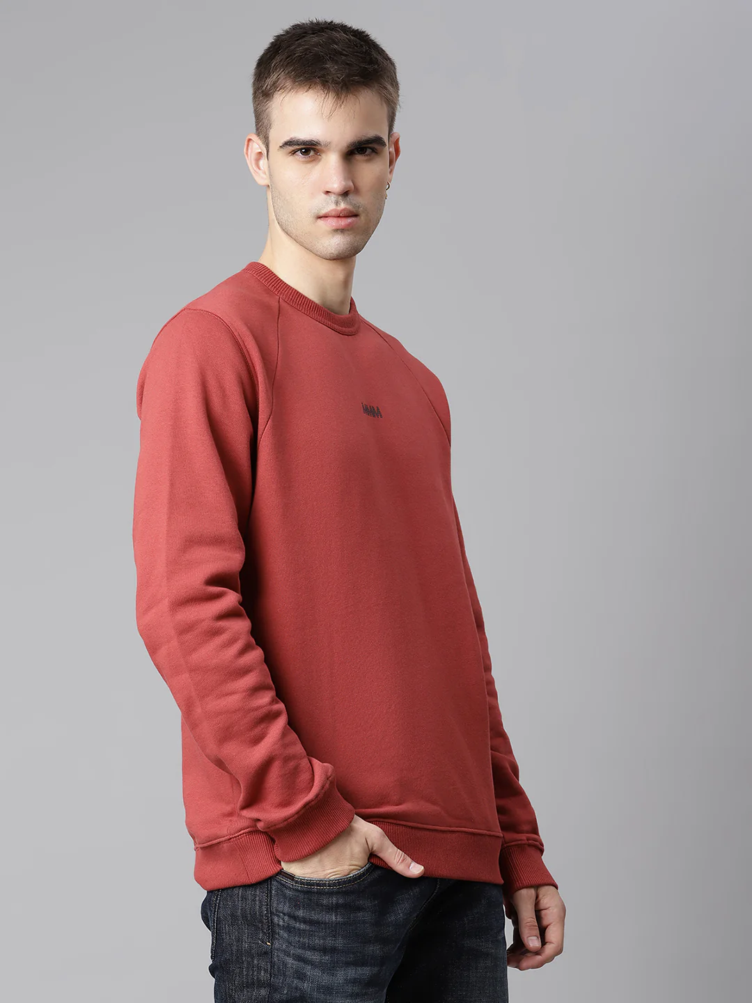 Matinique Men Red Solid Round Neck Sweatshirt - Image 4