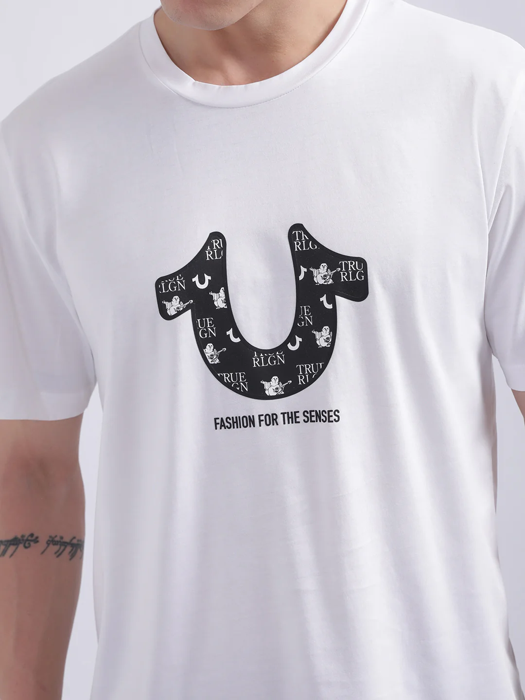 True Religion White Logo Regular Fit T-Shirt - Image 7