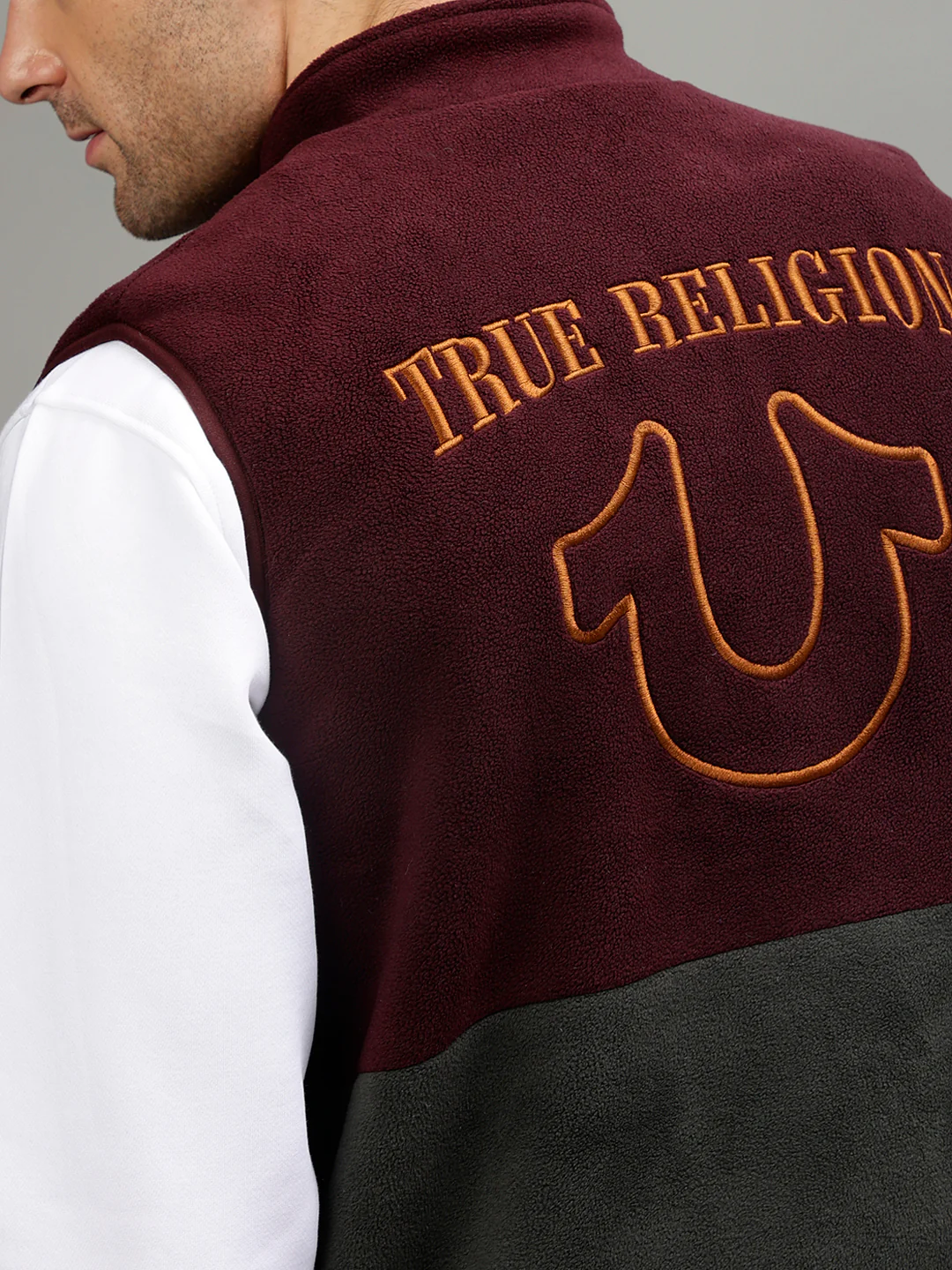 True Religion Men Colour blocked Stand Collar Sleeveless Jacket - Image 7