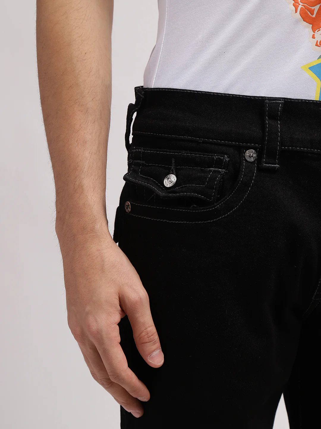True Religion Men SN Ricky Straight Fit Mid Rise Jeans - Image 7