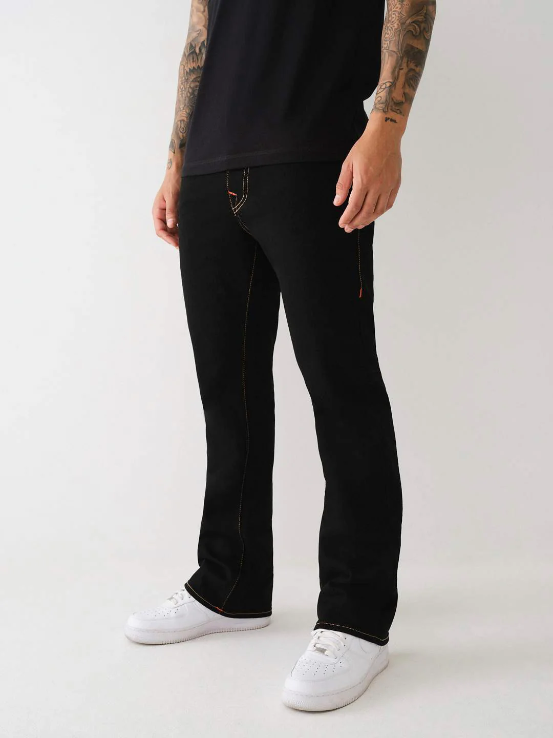 True Religion Men SN Billy Bootcut Fit Mid Rise Jeans - Image 3