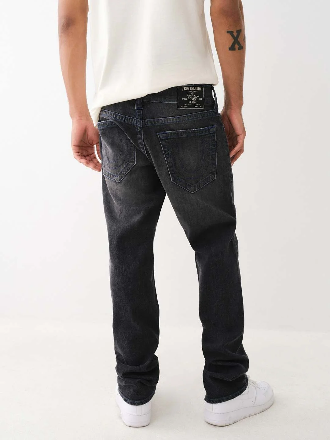 True Religion Men SN Ricky Straight Fit Mid Rise Jeans - Image 2