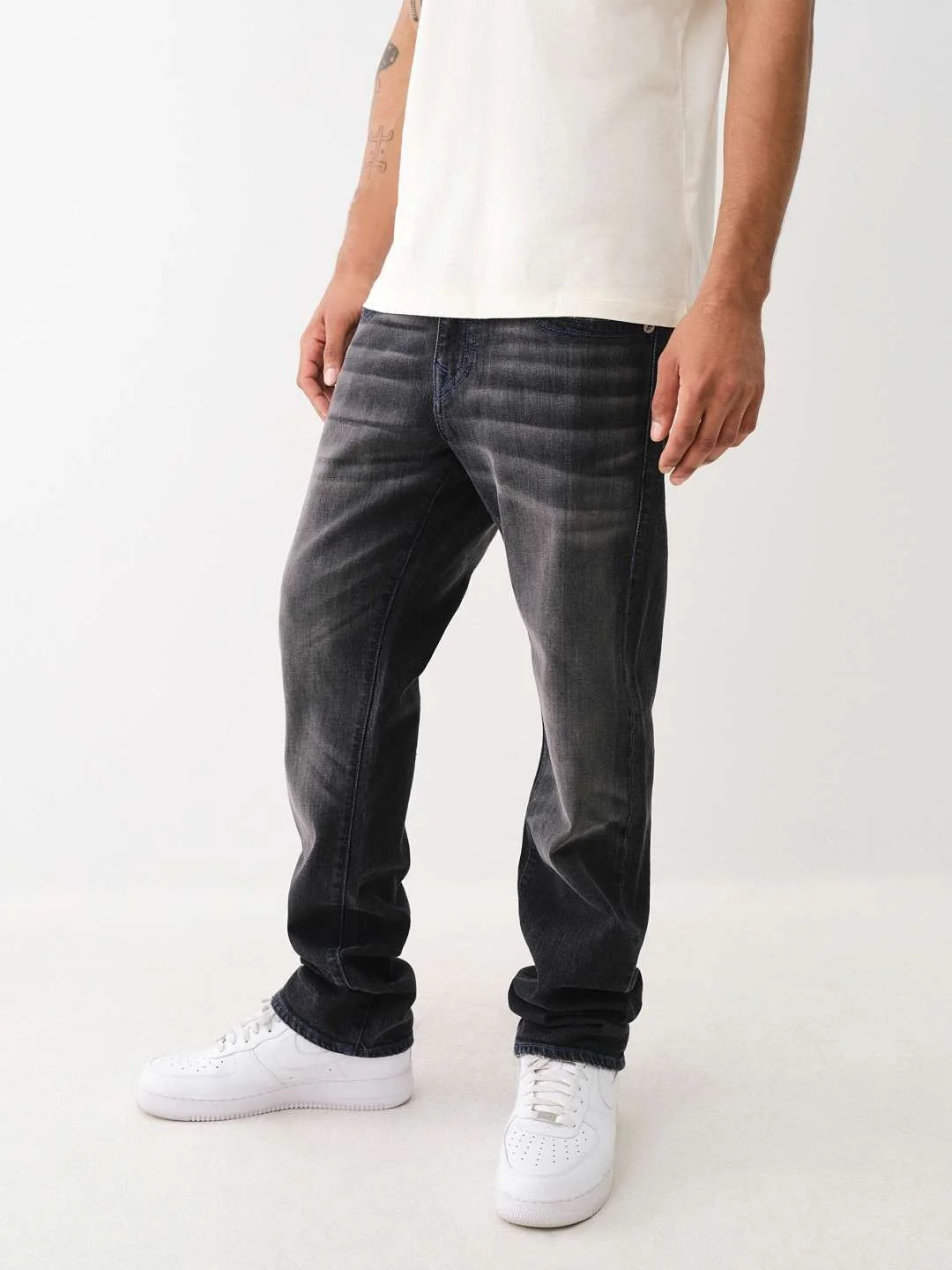 True Religion Men SN Ricky Straight Fit Mid Rise Jeans - Image 3