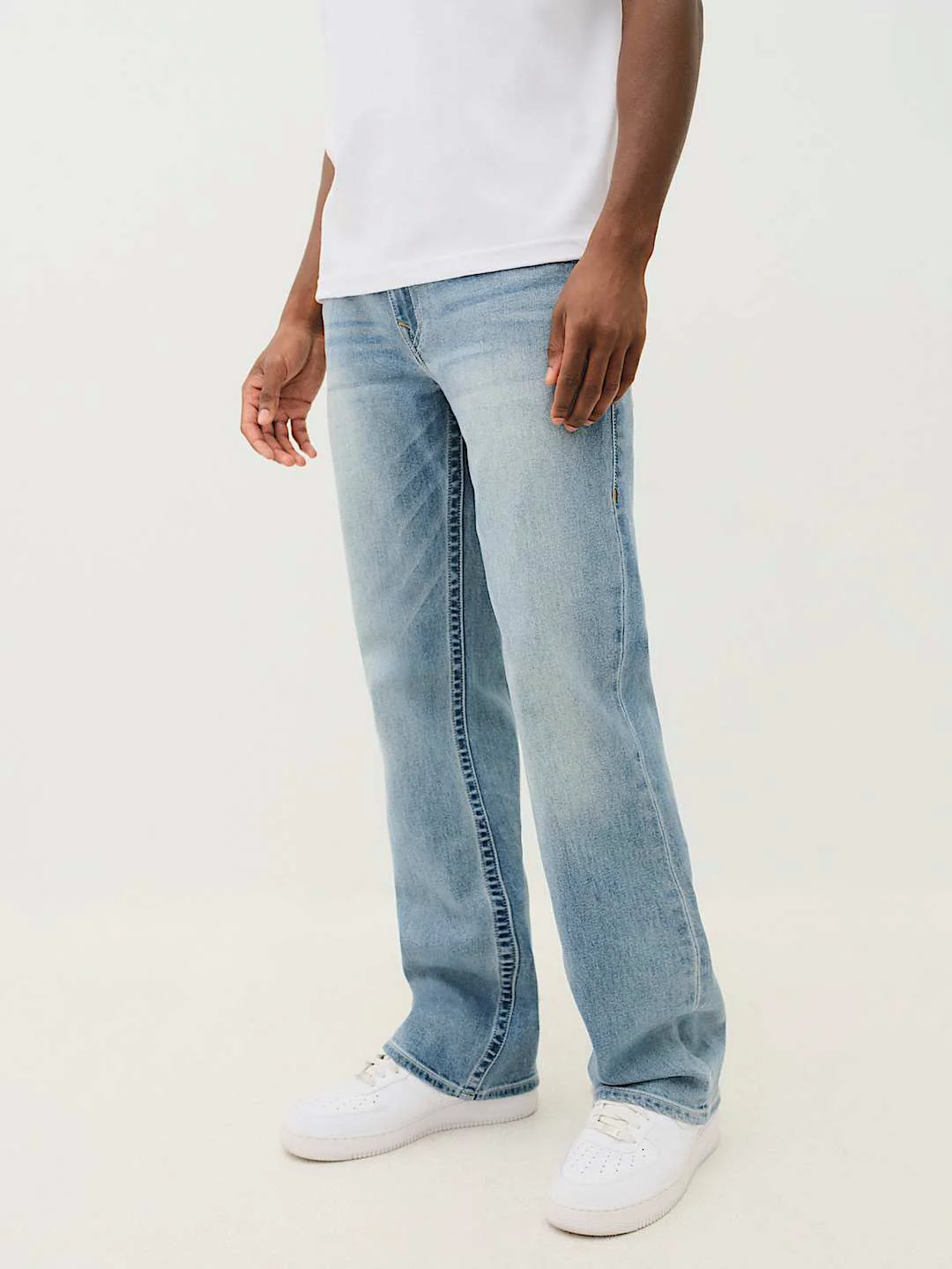True Religion Men SN Billy Bootcut Fit Medium Wash Jeans - Image 4