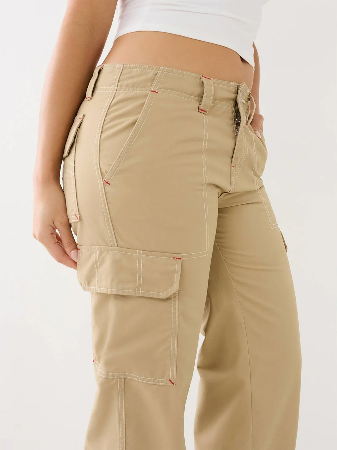 True Religion Women Beige Solid Oversized Mid-Rise Cargo Trouser - Image 5