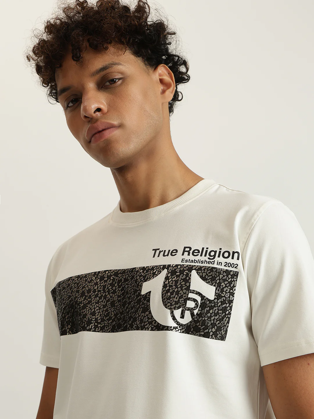 True Religion Men Printed Round Neck Short Sleeves T-Shirt - Image 5