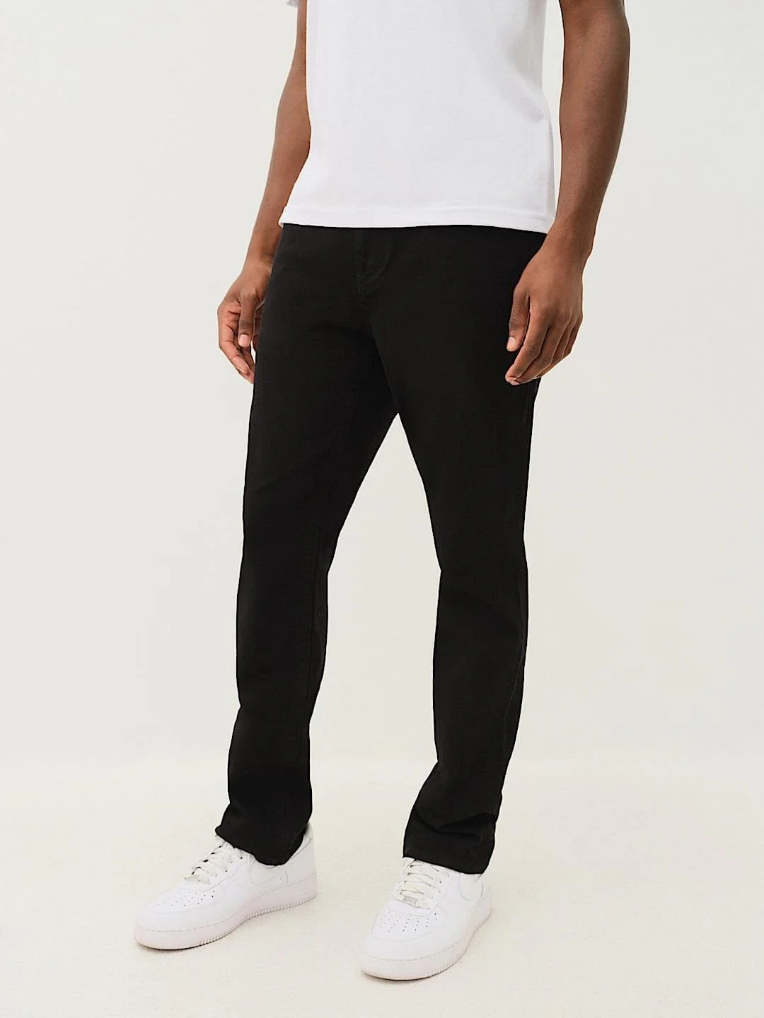 True Religion Men SN Geno Skinny Fit Mid Rise Jeans - Image 3