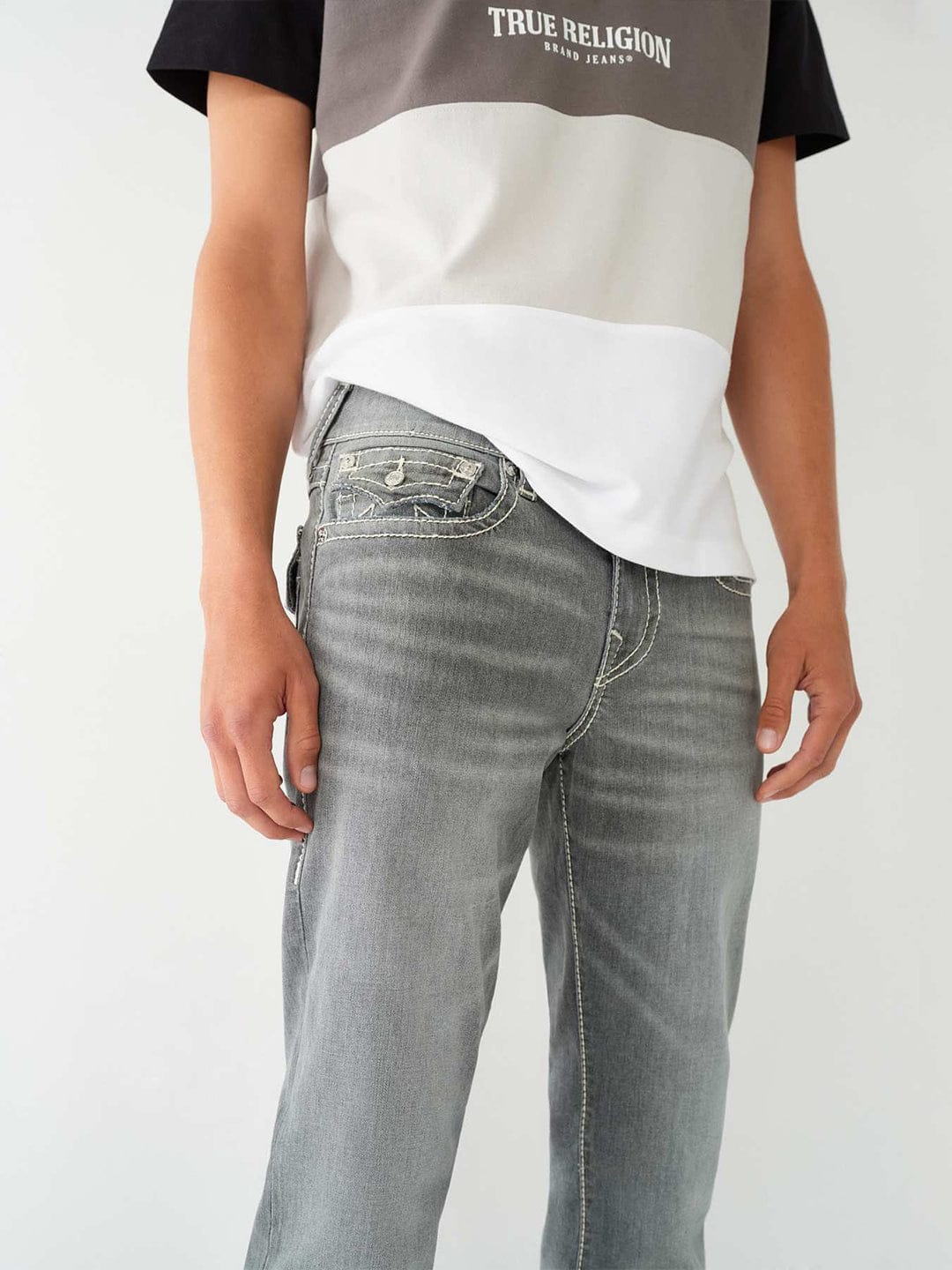 True Religion Men BIG T Ricky Straight Fit Mid Rise Jeans - Image 3