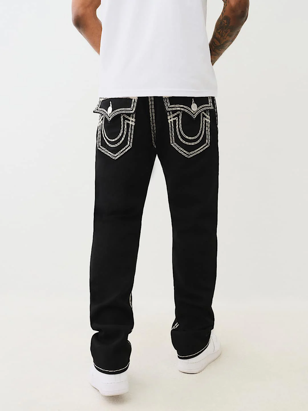 True Religion Men SUPER QT Ricky Straight Fit Mid Rise Jeans - Image 4