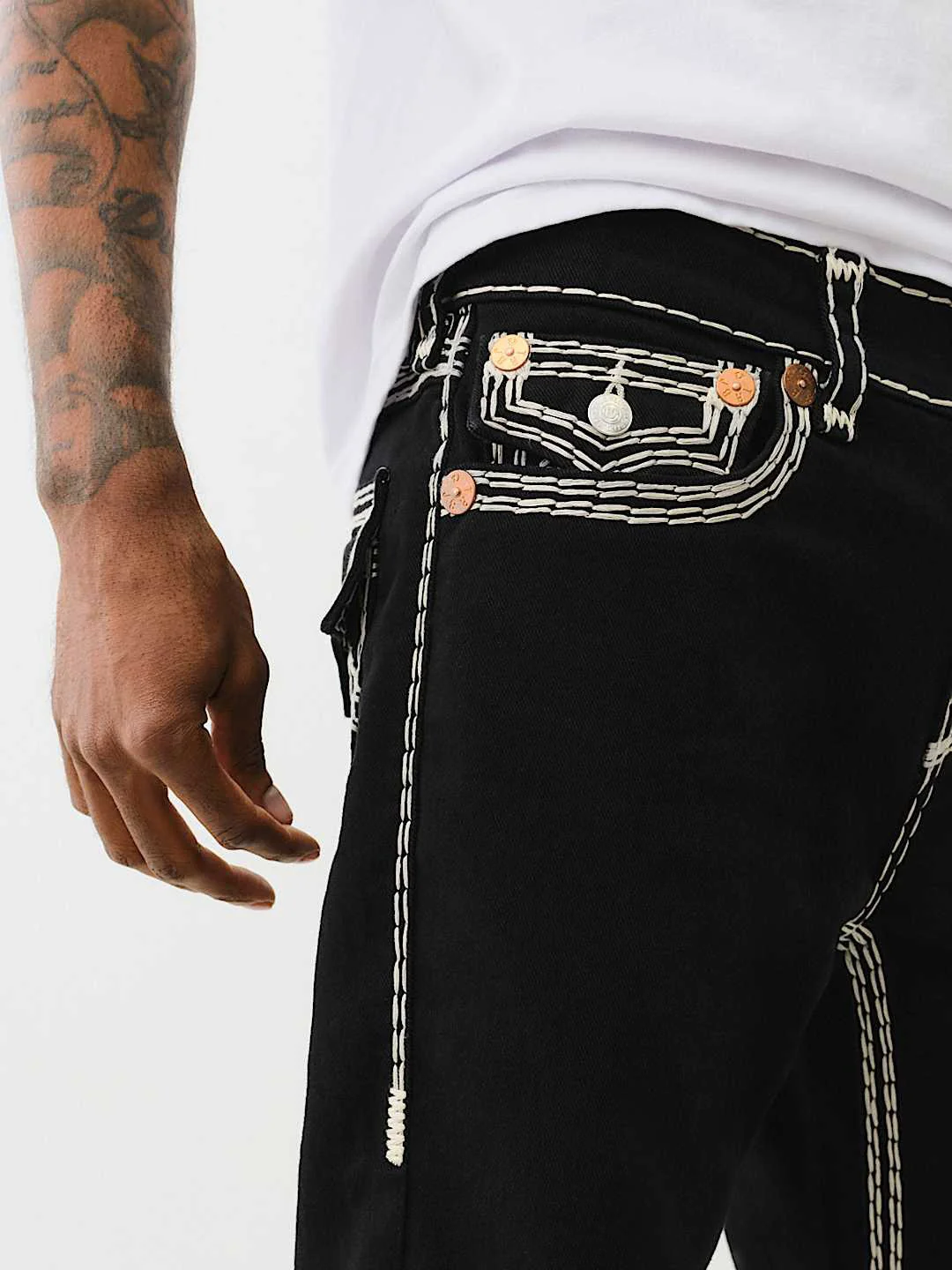 True Religion Men SUPER QT Ricky Straight Fit Mid Rise Jeans - Image 6