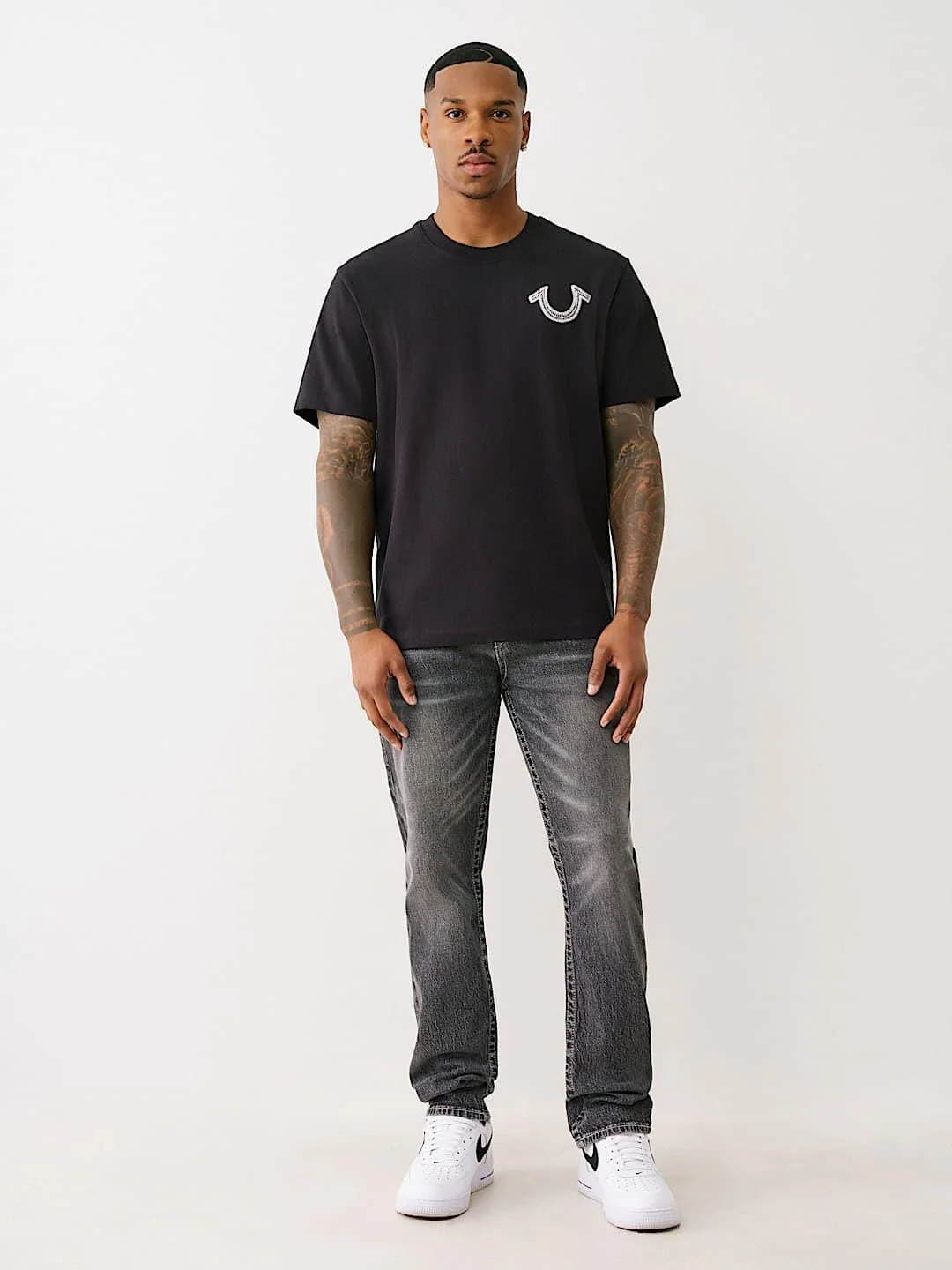 True Religion Men SN Rocco Slim Fit Pure Cotton Mid Rise Jeans - Image 4