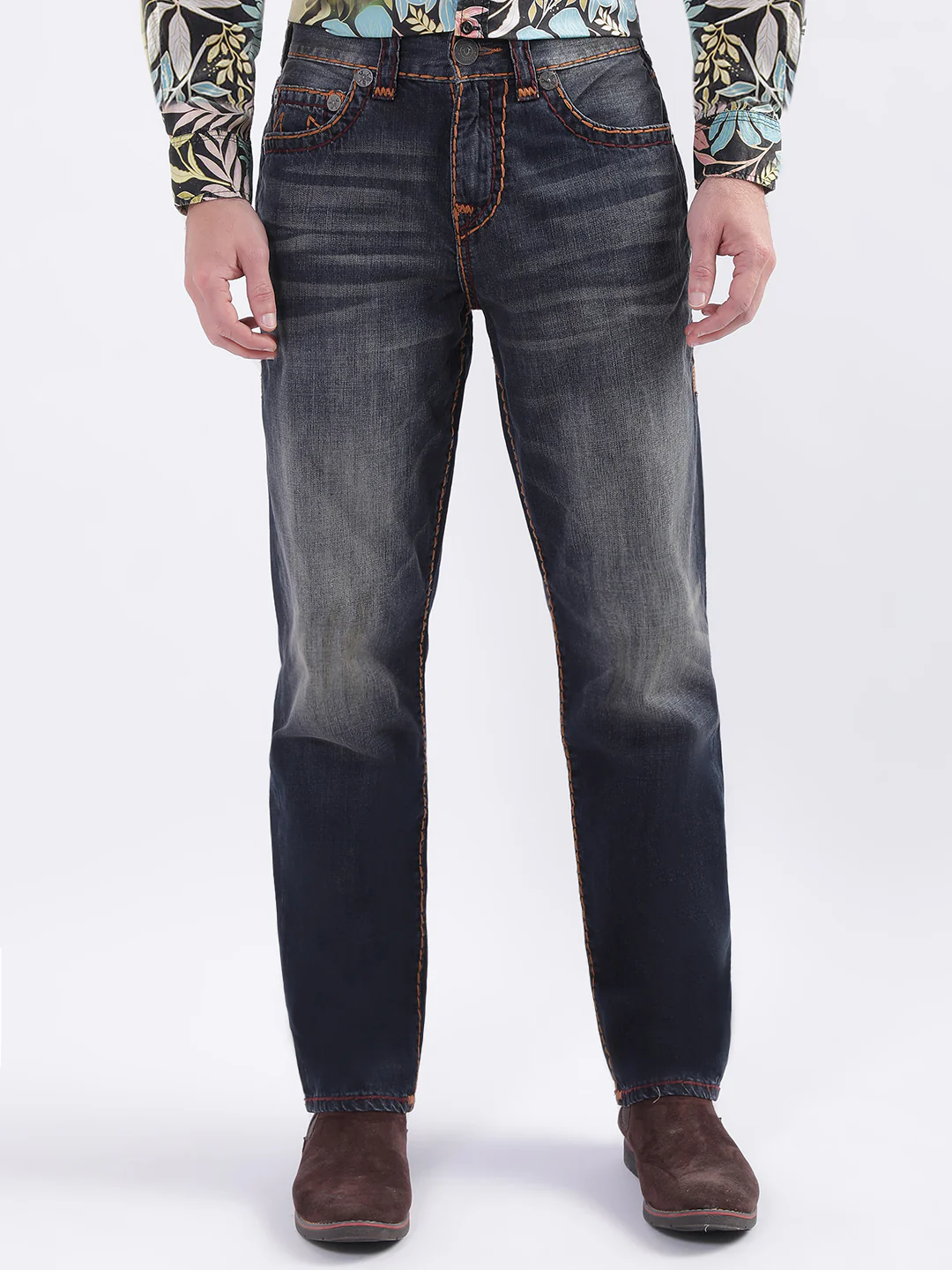 True Religion Men Super T Bobby Oversized Fit Medium Wash Jeans - Image 5