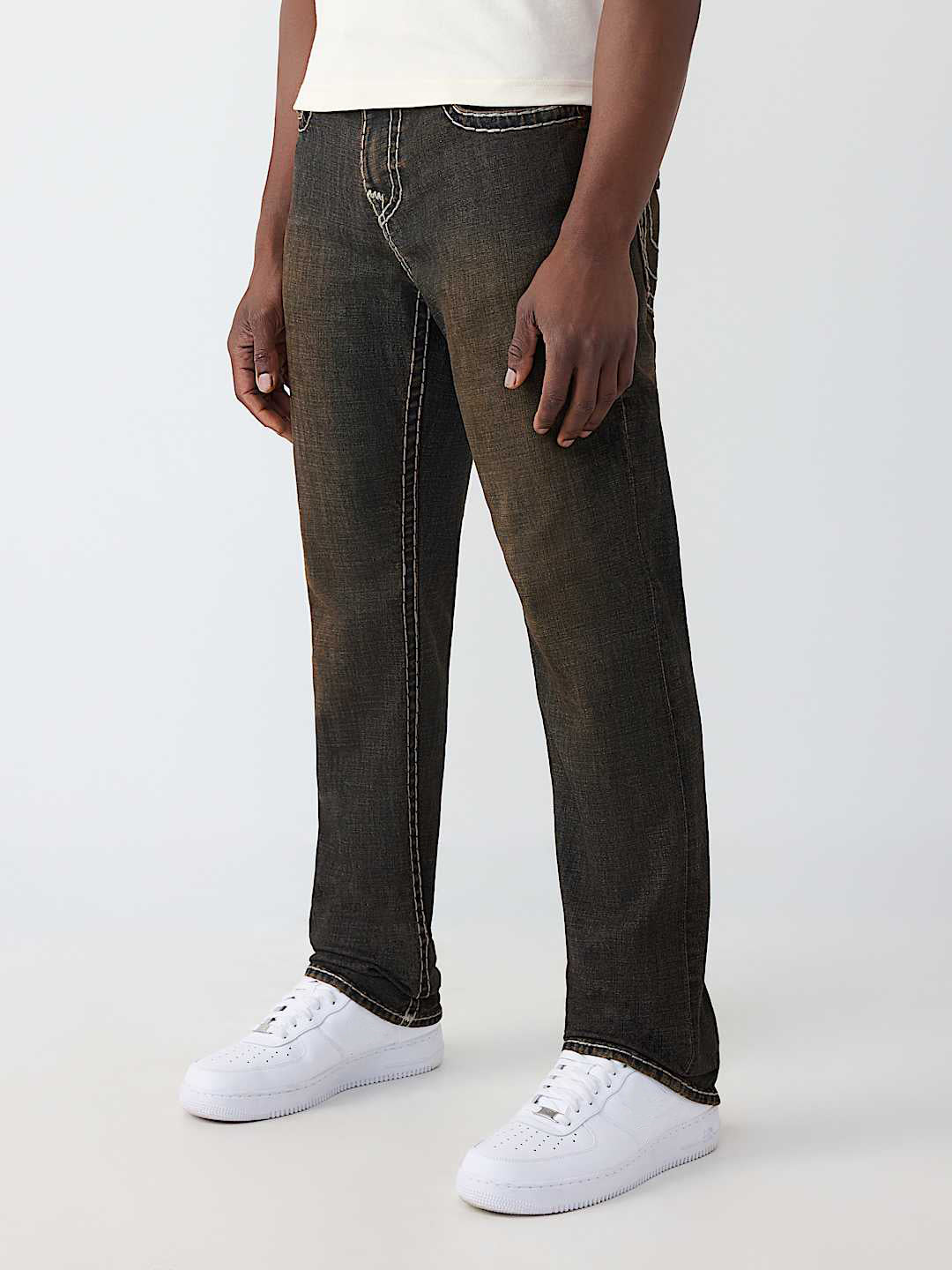 True Religion Brown Stretchable Ricky Super T Solid Men Jeans - Image 5