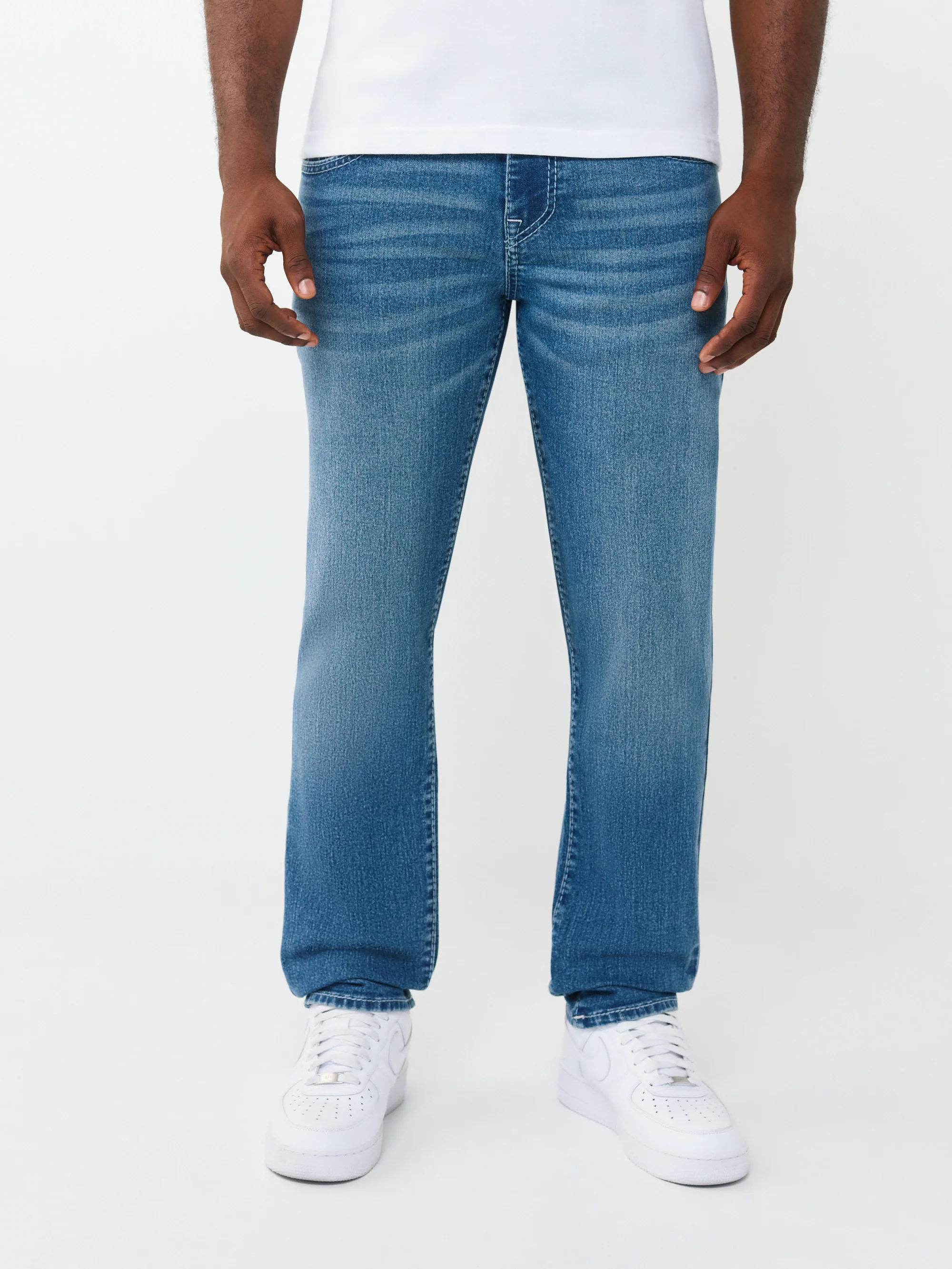 True Religion Men Blue Solid Slim Fit Stretchable Big T Geno Jeans - Image 2