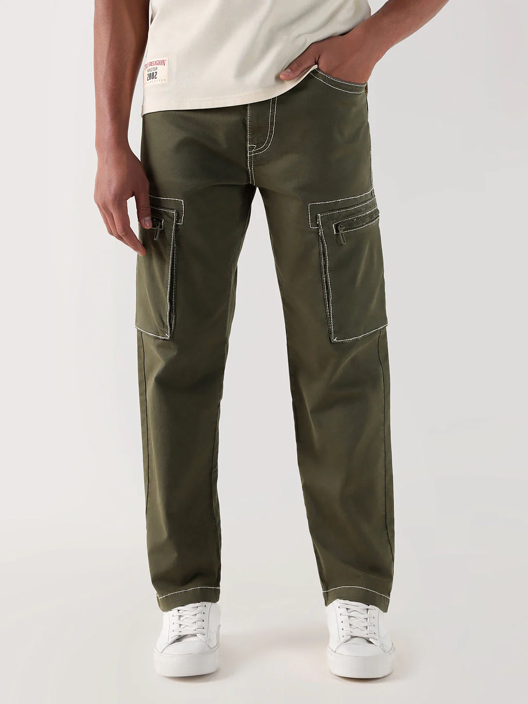TRUE RELIGION Men Green Relaxed Fit Cargo - Image 2