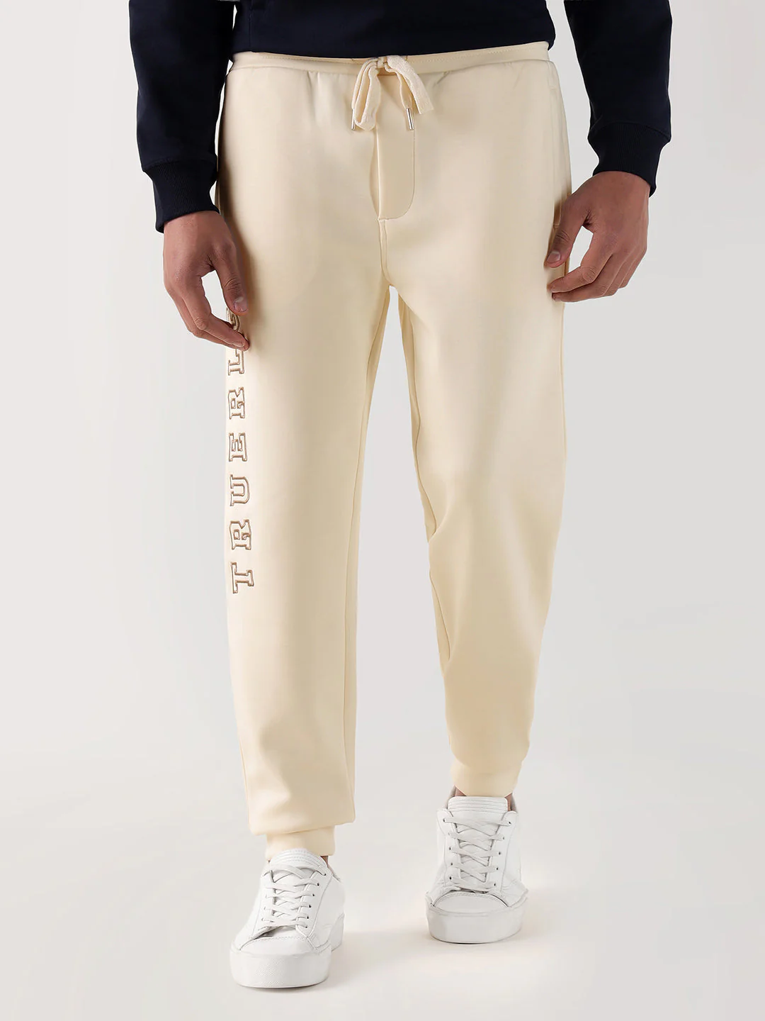 TRUE RELIGION Men Cream Embroidered Relaxed Fit Sweatpant