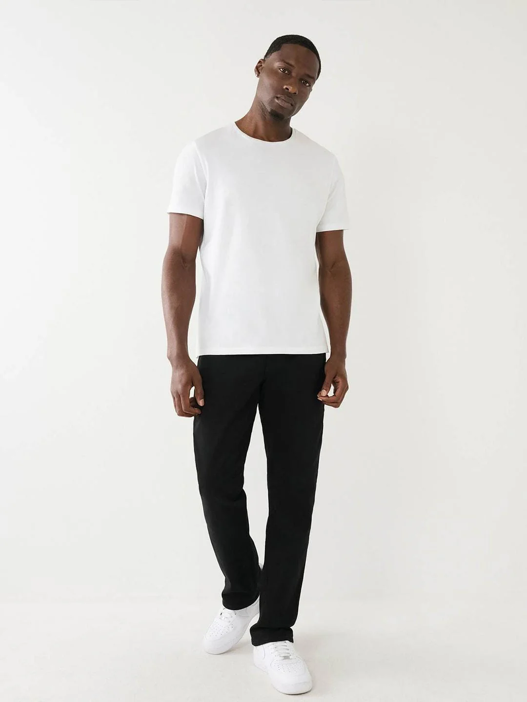 True Religion Men SN Ricky Straight Fit Mid Rise Jeans - Image 3