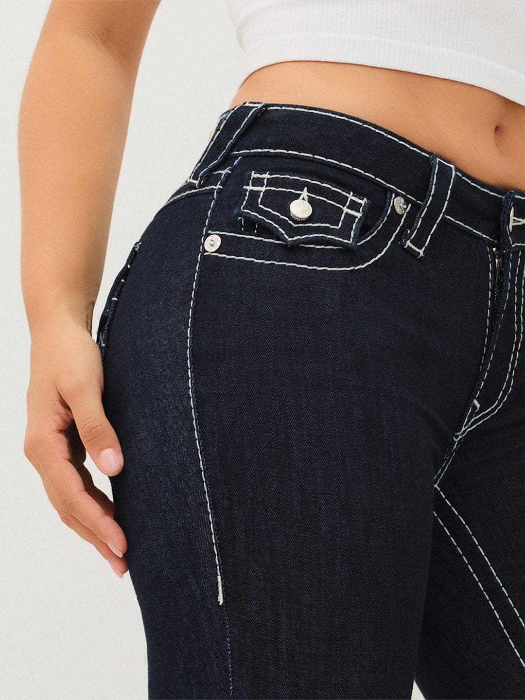 TRUE RELIGION Women Deep Indigo SN Bootcut Fit Jeans - Image 5