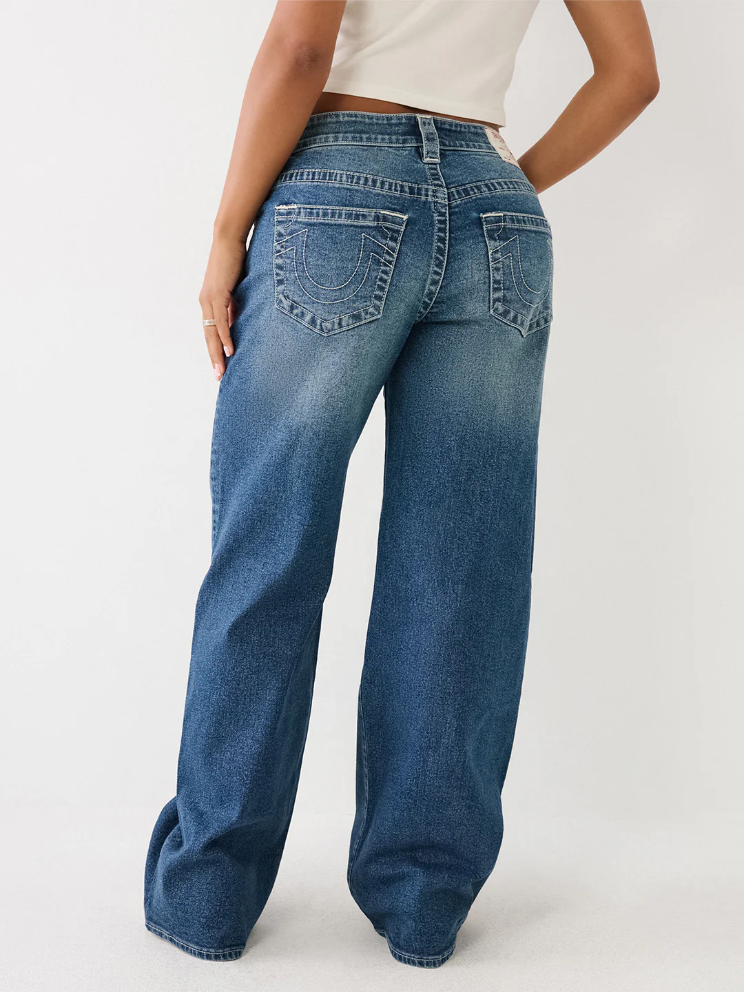True Religion Women Blue Solid Wide Leg Fit Stretchable SN Bobby Jeans - Image 2